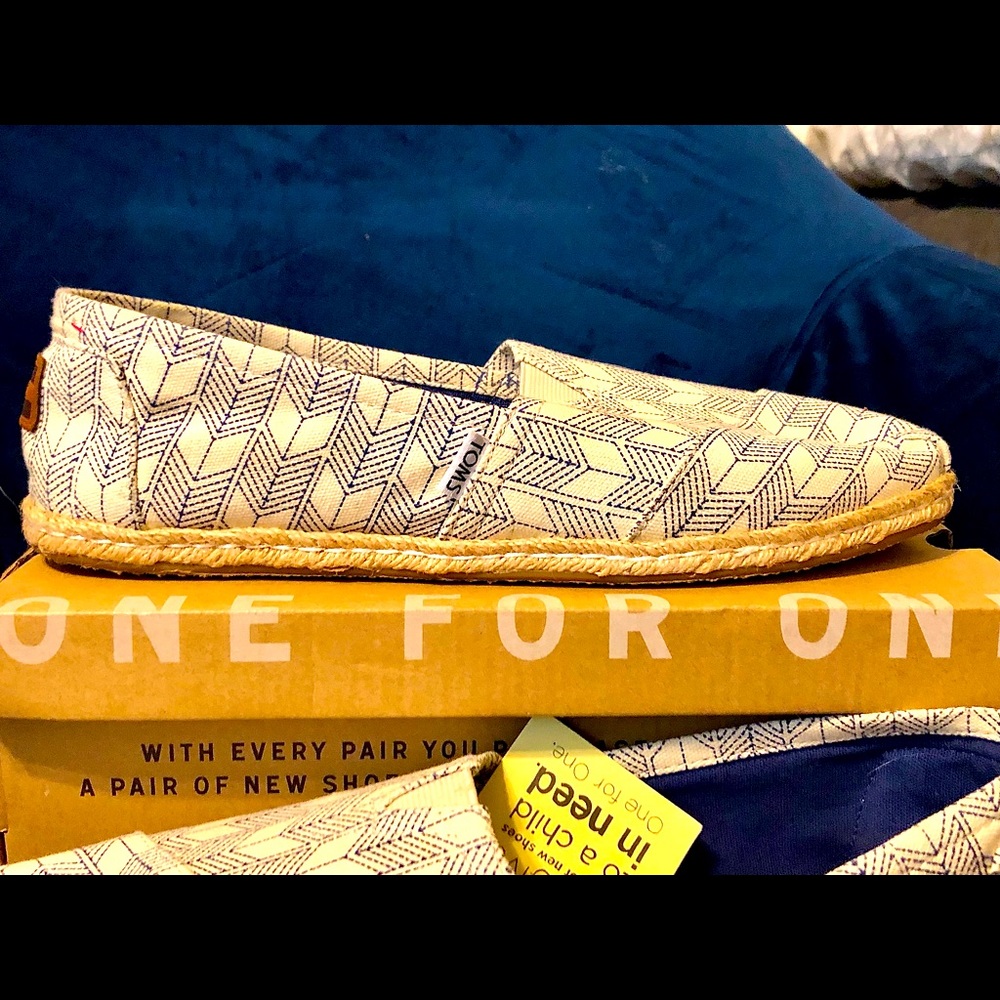 Toms Whisper Canvas Shashiko Shoes Size 12